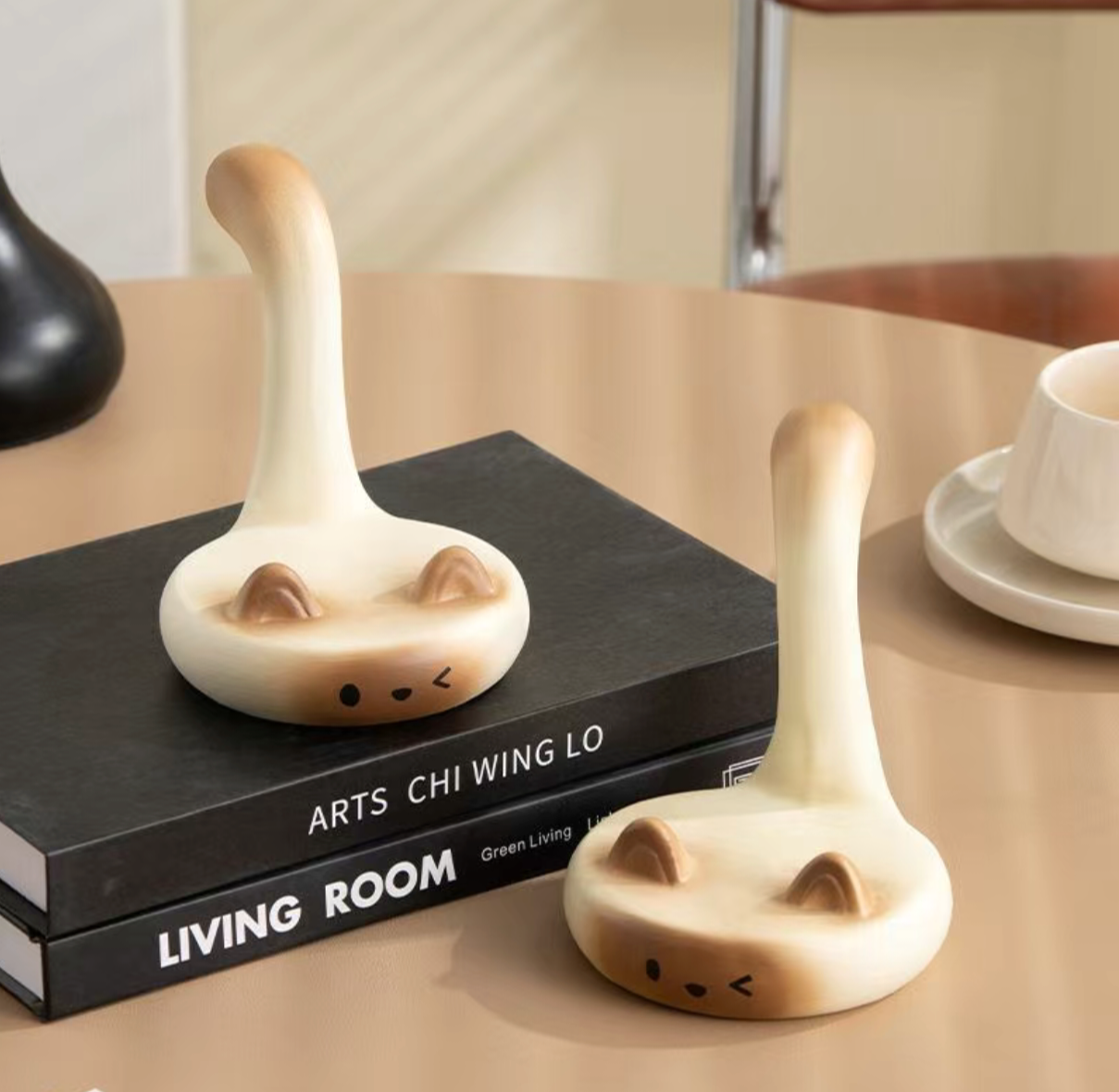 Siamese cat ceramic figurine creative phone holder