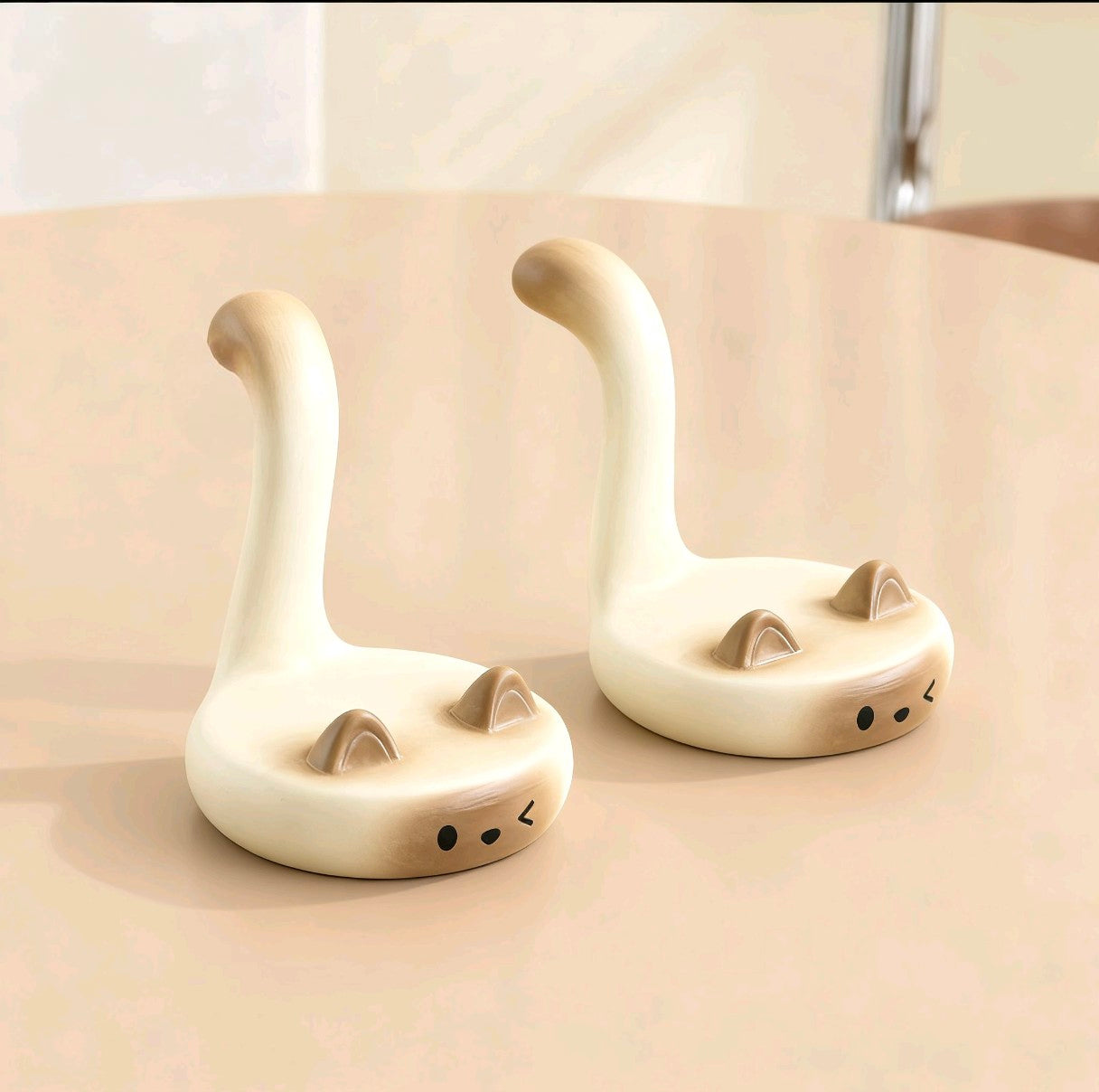 Siamese cat ceramic figurine creative phone holder